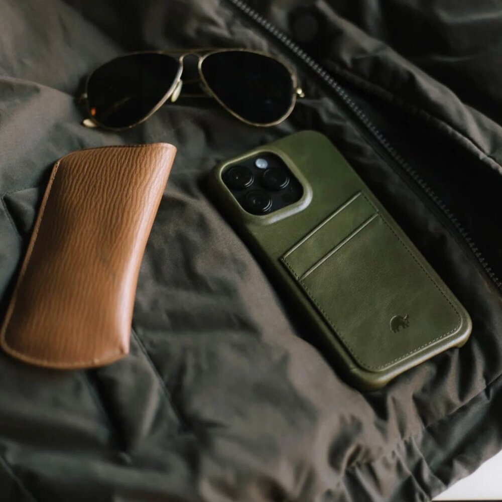 Bullstrap Minimalist Portfolio Case, MAVERICK (Green), iPhone 16 Pro Case, NEW - Picture 6 of 14